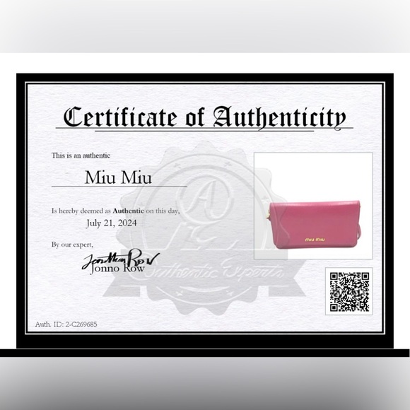 Miu Miu wallet on chain crossbody bag - Picture 13 of 13